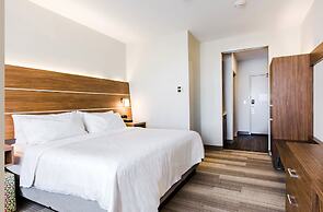 Holiday Inn Express & Suites West Edmonton - Mall Area by IHG