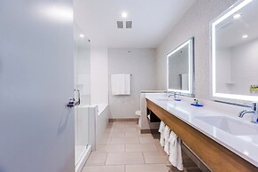 Holiday Inn Express & Suites West Edmonton - Mall Area by IHG