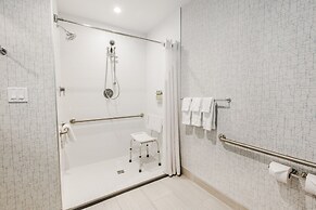 Holiday Inn Express & Suites West Edmonton - Mall Area by IHG