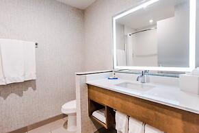 Holiday Inn Express & Suites West Edmonton - Mall Area by IHG