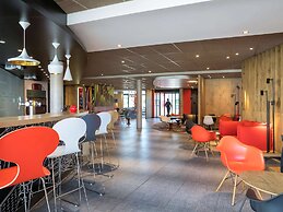 ibis Saint Quentin En Yvelines Velodrome