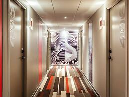 ibis Saint Quentin En Yvelines Velodrome
