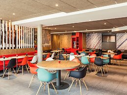 ibis Saint Quentin En Yvelines Velodrome