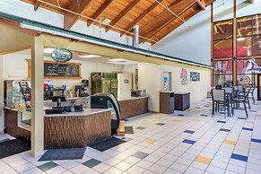 Three Bears Waterpark Resort & Convention Center, Ascend Collection Ne