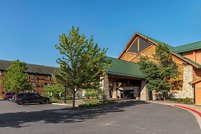 Three Bears Waterpark Resort & Convention Center, Ascend Collection Ne