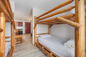 Three Bears Waterpark Resort & Convention Center, Ascend Collection Ne