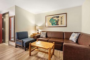 Three Bears Waterpark Resort & Convention Center, Ascend Collection Ne