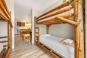 Three Bears Waterpark Resort & Convention Center, Ascend Collection Ne