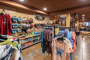 Three Bears Waterpark Resort & Convention Center, Ascend Collection Ne