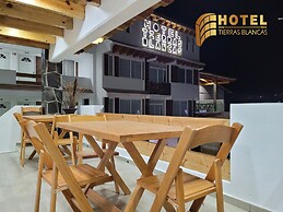 Hotel Tierras Blancas