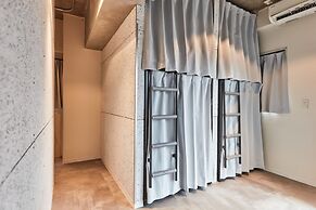 Tora Hotel Asakusa - Hostel