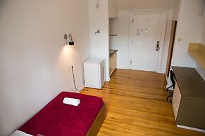 Residence Grey Nuns by Concordia University