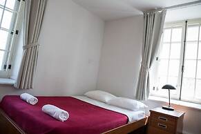 Residence Grey Nuns by Concordia University