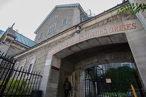 Residence Grey Nuns by Concordia University