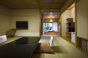 Fujisan Onsen Hotel Kaneyamaen