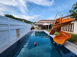 Thiva Pool Villa Hua Hin