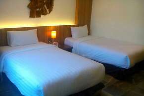 Dragon River Avenue Hotel