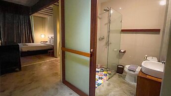 Villa Bangkok Formerly Villa Phra Sumen