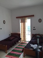 Kavousanos Apartments