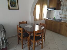 Kavousanos Apartments