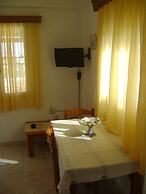 Kavousanos Apartments