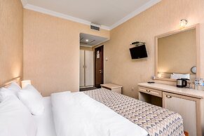 Hotel Sharden