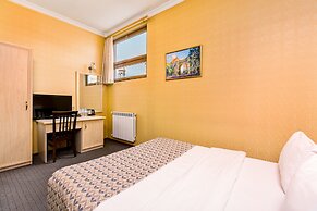 Hotel Sharden