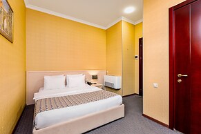 Hotel Sharden