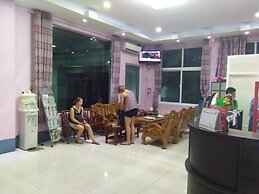 Man Shwe Li Hotel