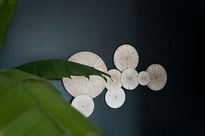 White Boutique Hotel & Residences