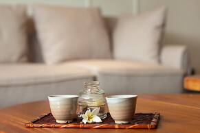 White Boutique Hotel & Residences