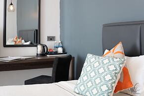 White Boutique Hotel & Residences