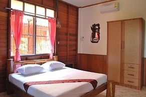 4T Guesthouse
