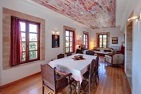 In Camera Art Boutique Hotel