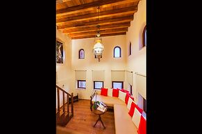 In Camera Art Boutique Hotel