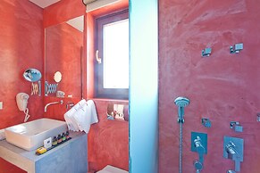 In Camera Art Boutique Hotel