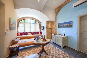 In Camera Art Boutique Hotel