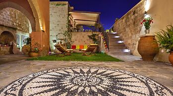 In Camera Art Boutique Hotel