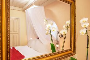 In Camera Art Boutique Hotel