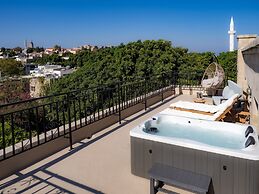 In Camera Art Boutique Hotel