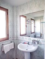 Hotel Poniente