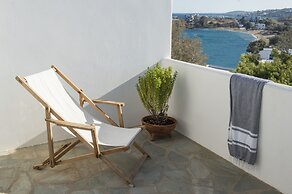 Cleopatra Seaside Homes Paros