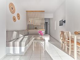 Cleopatra Seaside Homes Paros