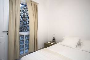 Cleopatra Seaside Homes Paros