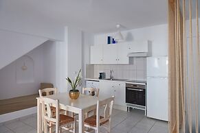 Cleopatra Seaside Homes Paros