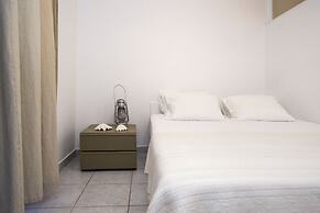 Cleopatra Seaside Homes Paros