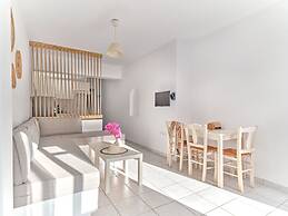 Cleopatra Seaside Homes Paros