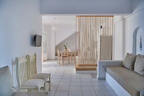 Cleopatra Seaside Homes Paros