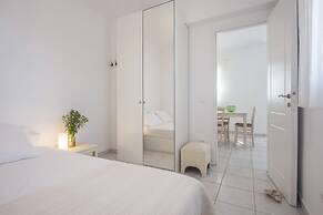 Cleopatra Seaside Homes Paros