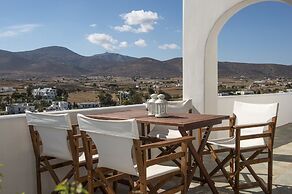 Cleopatra Seaside Homes Paros